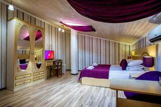 Гостевой дом Galla Hotel Адлер Семейный мансардный номер-6